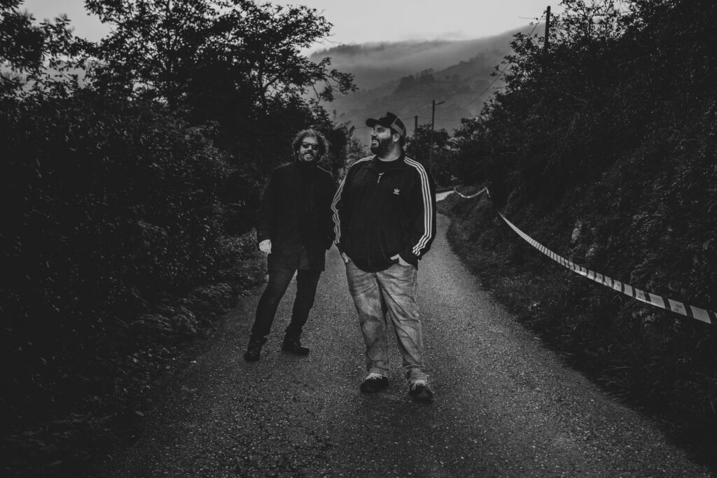 Los Voluble visitan Oska